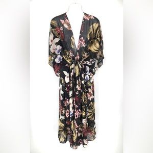 NWT WALTER BAKER Tulum Floral Caftan  Size: One Size